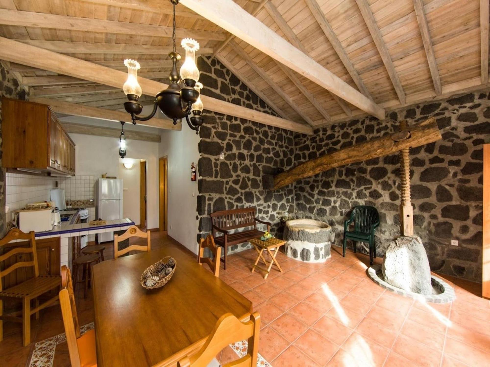 Вилла Holiday House, Santa Luzia, Pico, Azores Santa Luzia  Экстерьер фото